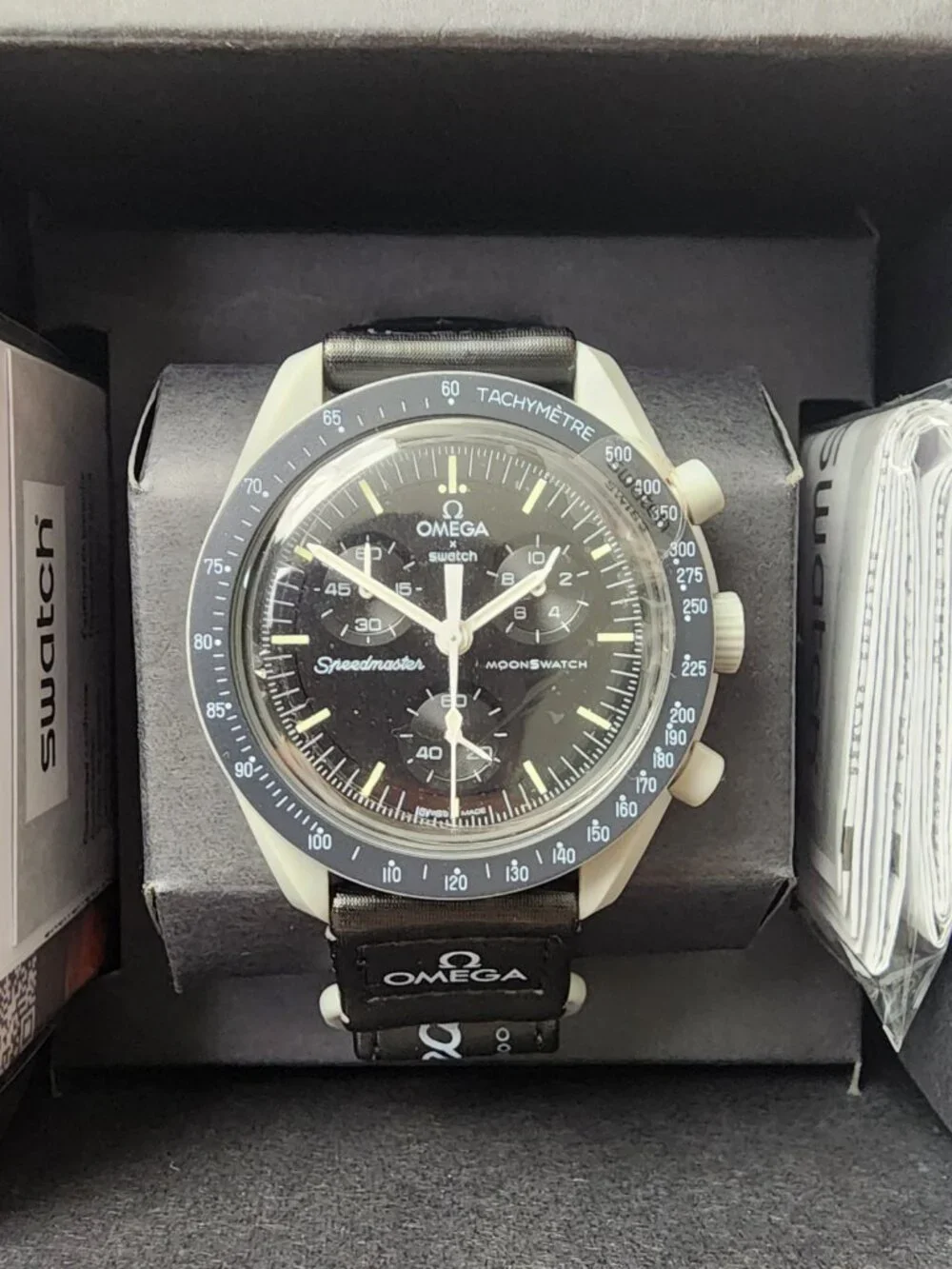 Swatch x Omega MoonSwatch Mission to Moon Watch